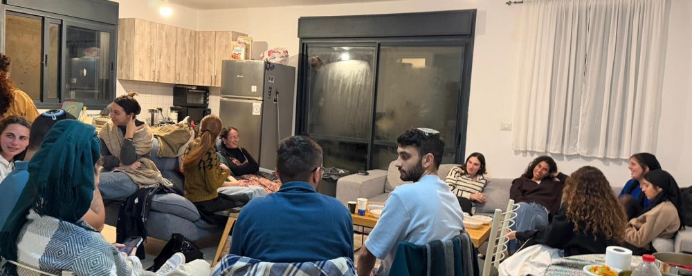 WhatsApp Image 2025-12-13 at 19.04.31